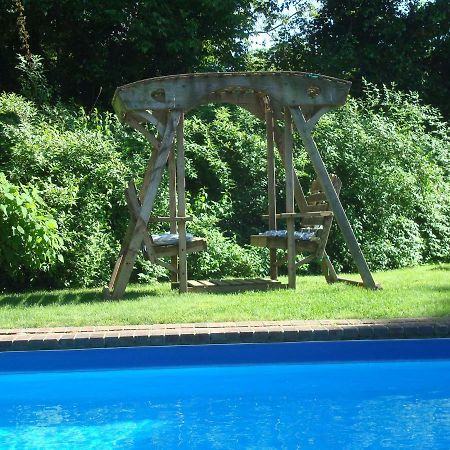A Butlers Manor Bed & Breakfast Southampton Exterior photo